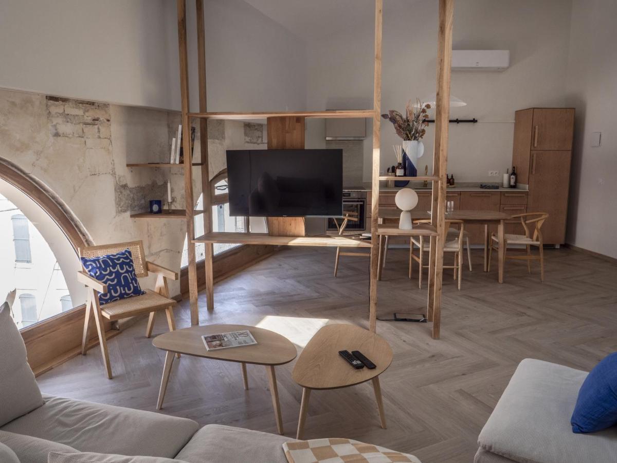 Le Nid Bleu Duplex En Plein Centre Apartment Castres  Exterior foto